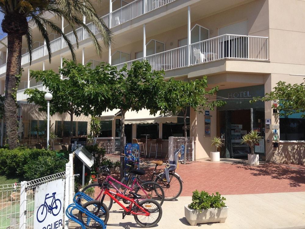 L'Eucaliptus Hotel Mediterrani Blau מראה חיצוני תמונה